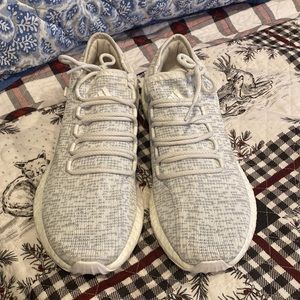 New Mens adidas pure boost running shoes size 12